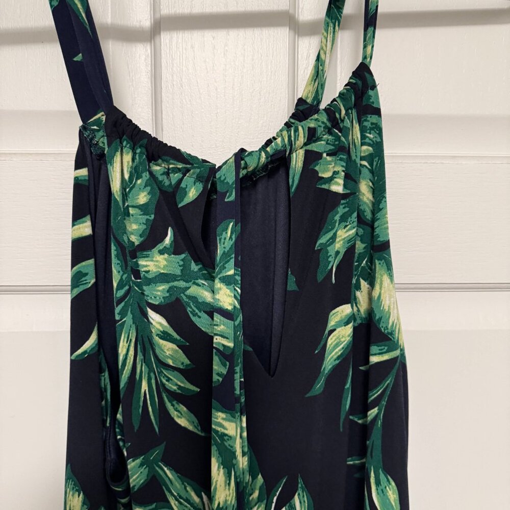 Gilli Tropical Leaf Print Maxi Vacation Dress In Navy And Green. Size 2X - Picture 2 of 3